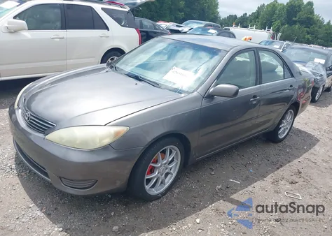 2006 Toyota Camry Le from USA, damaged, VIN JTDBE30KX63041661